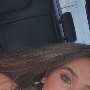 Meet your Posher, Mckenna